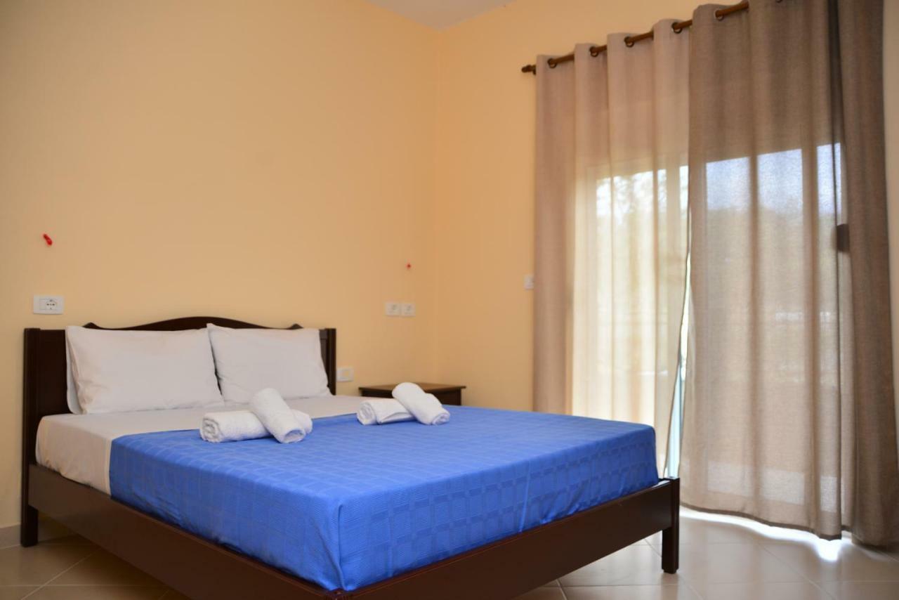 Hotel Villa Ago Përmet المظهر الخارجي الصورة