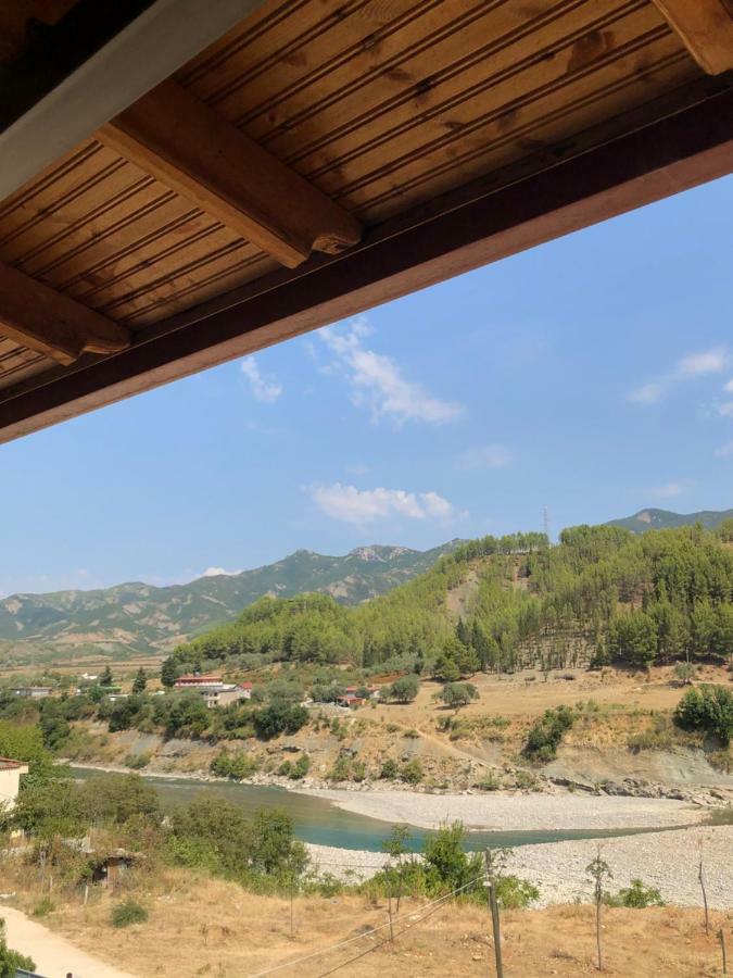 Hotel Villa Ago Përmet المظهر الخارجي الصورة